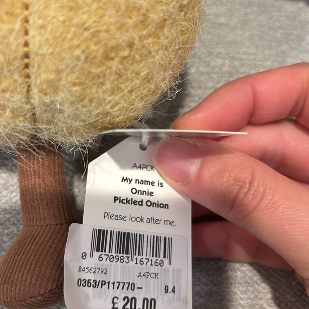 Jellycat Amuseables Yellow Onion Plush - Picture 3 of 3